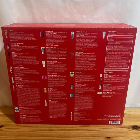 Sephora Favorites Advent Calendar 25 Days of Beauty Holiday Limited Edition 2025 - Picture 2 of 2